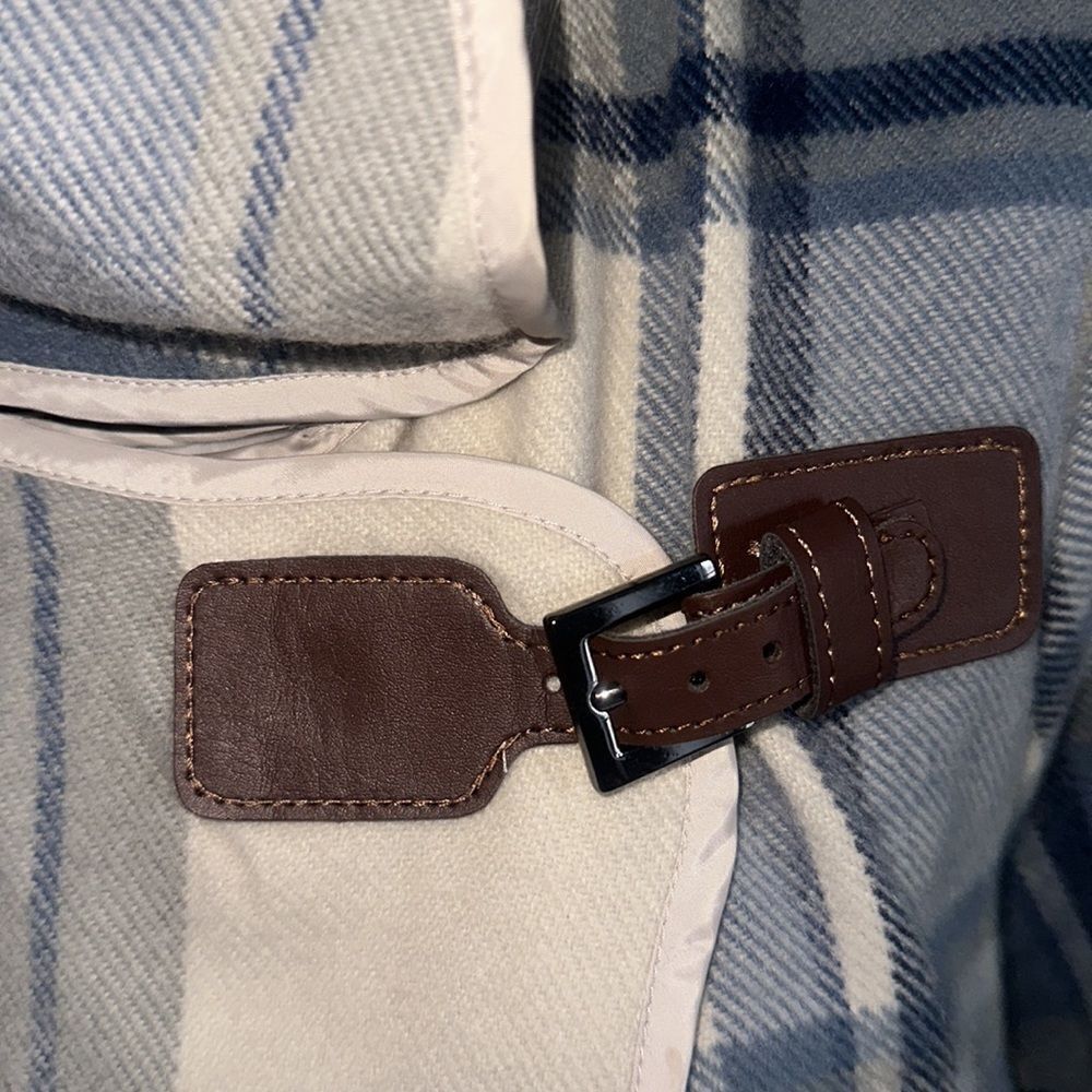 Multiples Plaid Jacket! - Picture 7 of 15